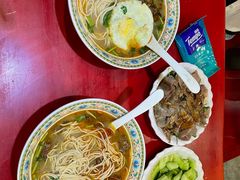 -金杨拉面王小吃面馆·牛三宝面·红烧牛肉粉