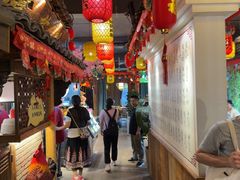-头上红煨盐鸡·非遗院子餐厅