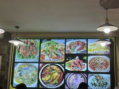 -巍山𤆵肉饵丝