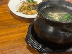 -翠姐姐农家大院·老底子萧山菜(建设一路店)