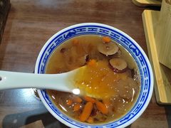 -蟹上黄·蟹黄面·江南糖水(人民广场店)