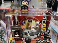 -泡泡玛特POPMART(侨福芳草地店)
