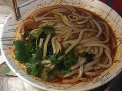 -胡桐里音乐酒馆(孝南店)