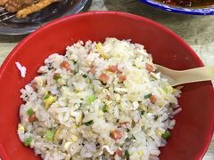 炒饭-江城燕子大排档(江汉路步行街店)