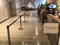 -上海世茂皇家艾美酒店