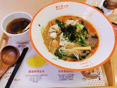 -麻小劲菌汤麻辣烫(体育西路店)