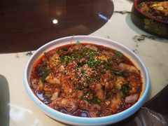 -有红鸡毛店·川菜(建设路店)