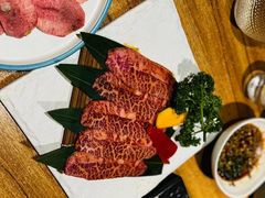 -炼火烤肉店