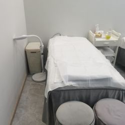 -丽复产后康复萧山旗舰中心