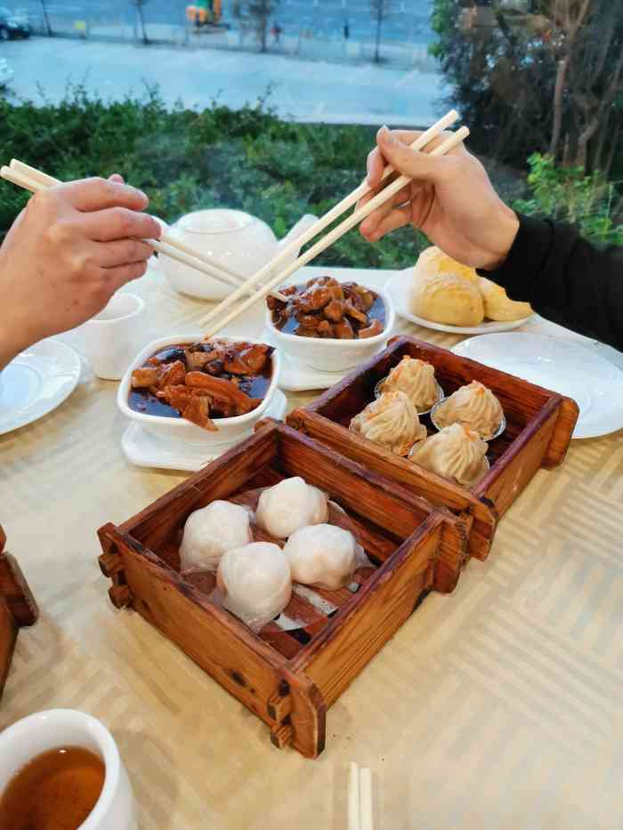 茗苑酒家(天河公园店)-"算是家附近味道过得去,规模比较大的酒楼,.