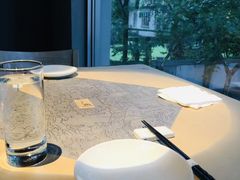 靠窗位-穹六人间 people 6(岳阳路店)