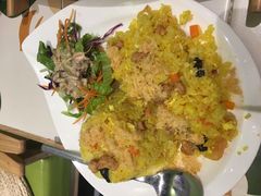 -越弥越南传统美食馆