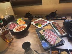 -山居屋炭火烧肉(厚街万达店)