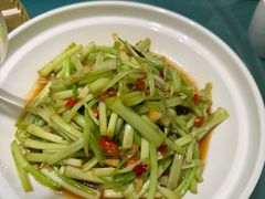 -呷湘厨·鱼汤捞饭·剁椒鱼头·辣椒炒肉(国家会展中心店)