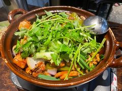 -胡须佬鸡煲四季火锅(海雅缤纷城店)