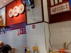 大堂-李兰英湖南面馆(护国路店)