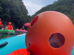 -安吉龙王山峡谷漂流