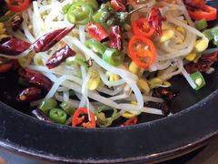 -云海肴·汽锅鸡·云南菜(天山百盛优客店)