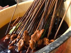 -拈签一笑黄牛肉辣卤串串