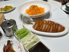 -梅利汴京烤鸭•开封豫菜地标店(东大街店)