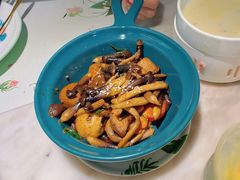 -蜜桃花开·中西融合菜E&W(南长街店)