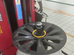 -迪师宝马奔驰专修·维修保养