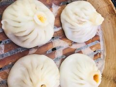 蟹黄灌汤包-苏亦铭馄饨店(凤凰西街店)