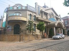 -清风小镇闯关东影视基地