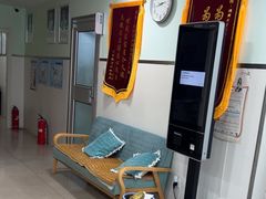 -佳雯宠物医院·皮肤科·内外科(春晓路分院)