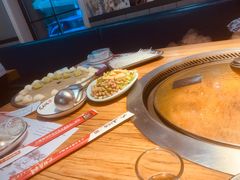 -山河屯铁锅炖(哈西站店)