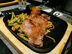 澳洲谷饲西冷牛排-半秋山西餐厅(巴南万达广场店)