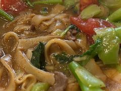 -裕记烧腊连锁餐饮(国商分店)