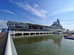 -泰达航母主题公园