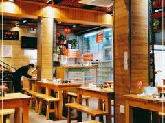 大堂-管氏翅吧(护国寺店)