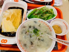 皮蛋瘦肉粥-红荔村肠粉(燕南店)