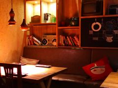 -70后饭吧(府河街店)