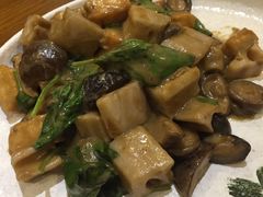 -十二舍·湯物素煮(江泰潤政店)