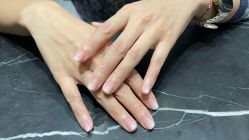 -悦指间美甲美睫