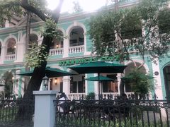 -星巴克臻选(广州沙面店)