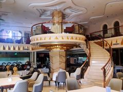 -碧中海汤泉汗蒸酒店