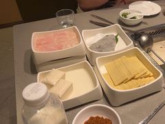 -海底捞火锅(旭辉MALL店)