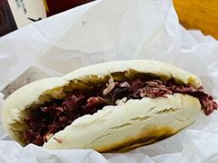 腊牛肉夹馍-杨天玉腊牛羊肉店