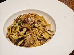 -喜洲吧·江畔老船厂·庭院餐厅(喜临院店)