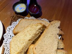 -米德维奇俄式西餐厅(西六道街店)