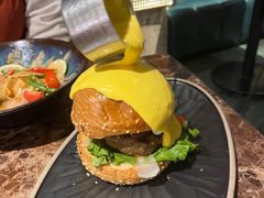 -Let'sBURGERplus·非常创意汉堡(三里屯店)