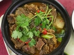 牛腩煲-美味海鲜大排档(明发美食地标店)