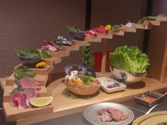 -山川小町·极番烧肉(新地假日广场店)