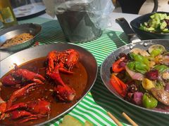 -巴厘龙虾·榜首油焖大虾(音乐学院·沿江酒馆店)