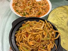 -马尔龙新疆饭店·清真(瑞景店)