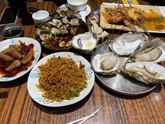 -蚝堡海鲜·威海菜·海肠捞饭·烧烤·亚洲吃蚝公司(幸福门店)